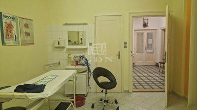 Székesfehérvár Офис - 115.000 HUF
