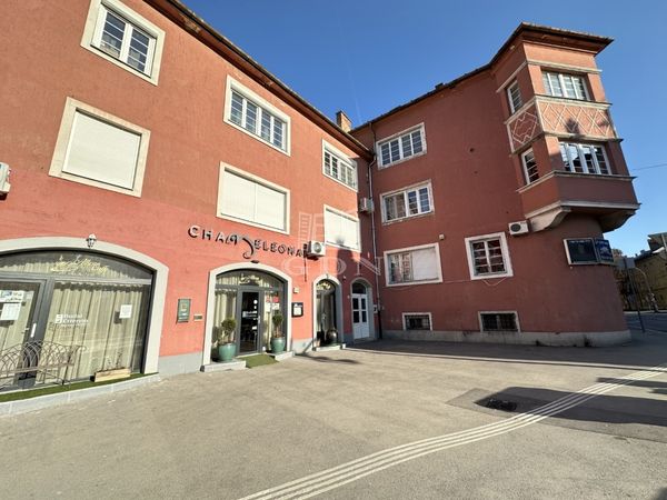 Eladó Székesfehérvár Iroda