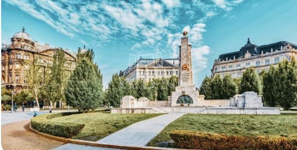 Vânzare Budapest V. kerület Locuinta (caramida)