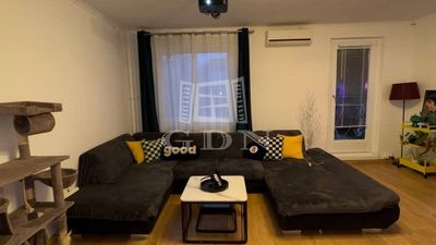 Budapest, III. kerület Lakás - 110.000.000 Ft