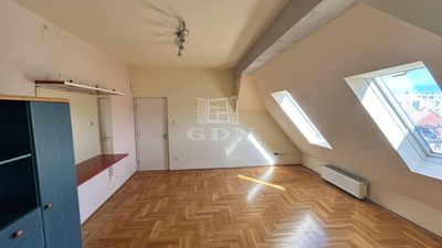 Budapest, III. kerület Lakás - 119.900.000 Ft