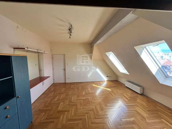 For sale Budapest III. kerület Flat (brick)