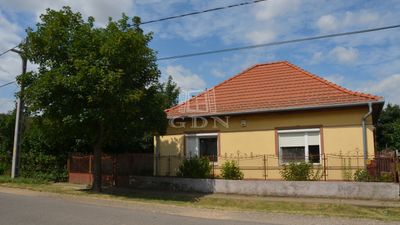 Taktaharkány Családi ház - 10.900.000 Ft