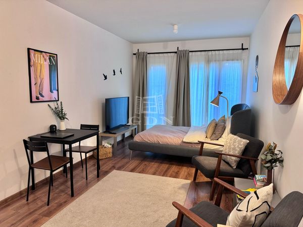 Eladó Budapest VII. kerület Lakás (téglaépítésű)
