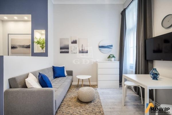 Eladó Budapest VII. kerület Lakás (téglaépítésű)