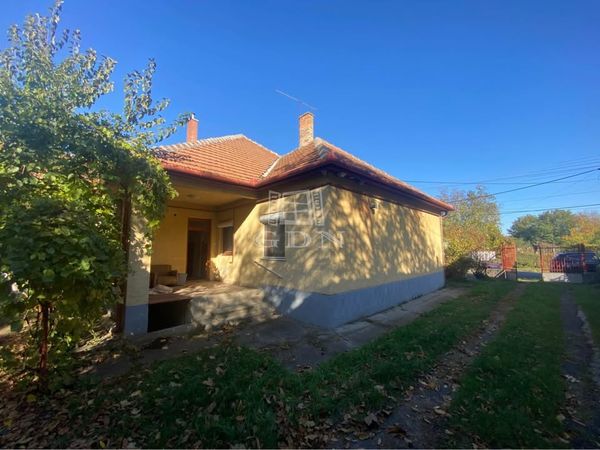 Eladó Hatvan Családi ház