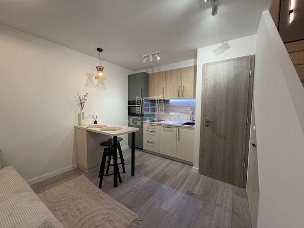 Eladó Budapest VIII. kerület Lakás (téglaépítésű)