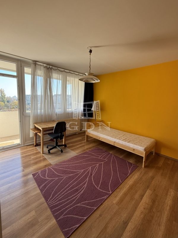 出卖 Budapest XI. kerület 公寓房（非砖头）