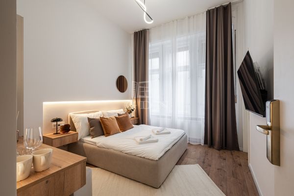 For sale Budapest VI. kerület Flat (brick)