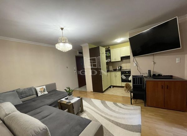 Eladó Budapest VIII. kerület Lakás