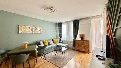 Budapest, VII. kerület Lakás - 99.000.000 Ft