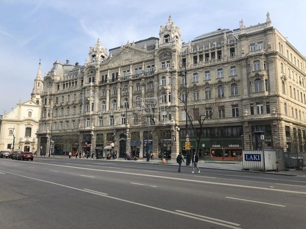 For sale Budapest V. kerület Flat (brick)