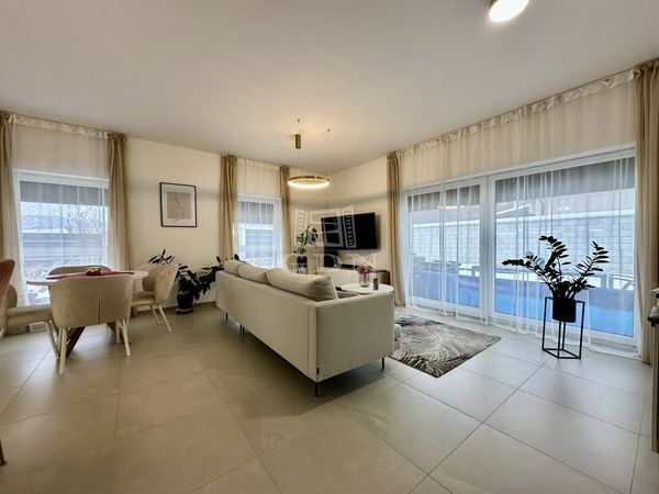 Eladó Pilisvörösvár Ikerház