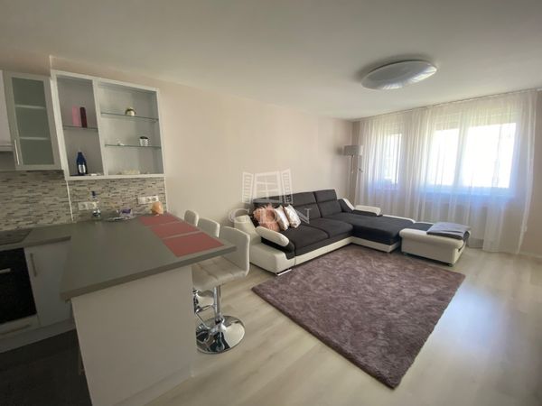 Продается Budapest XIV. kerület Квартира