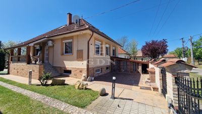 Tiszakécske Family House - 128.000.000 HUF