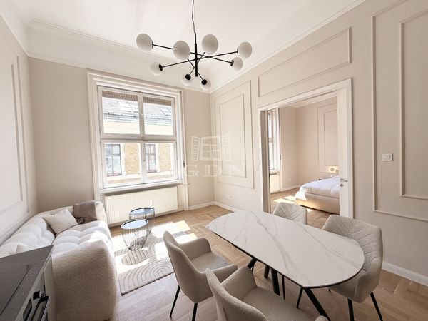 Продается Budapest V. kerület Квартира (кирпичная)