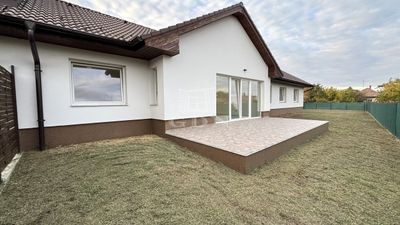 Albertirsa Doppelhaus - 98.000.000 HUF