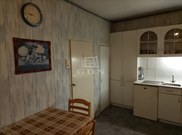 Продается Budapest XXI. kerület Квартира (кирпичная)