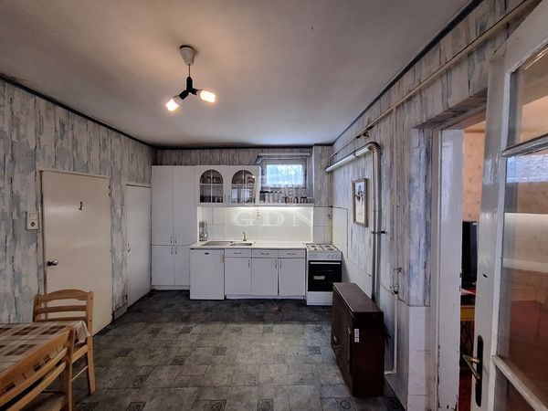 Eladó Budapest XXI. kerület Lakás