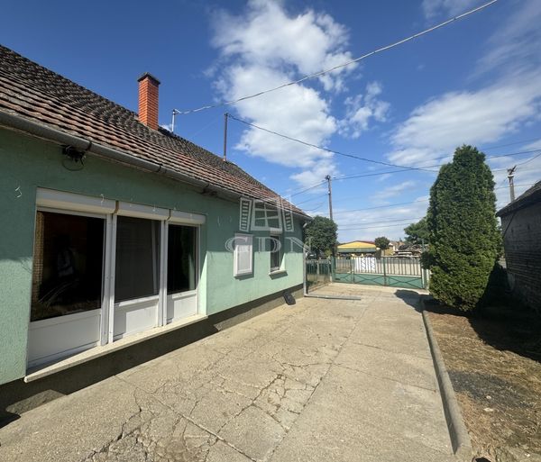 出卖 Dunaszekcső 家庭别墅