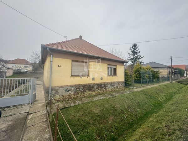 Eladó Palotabozsok Családi ház