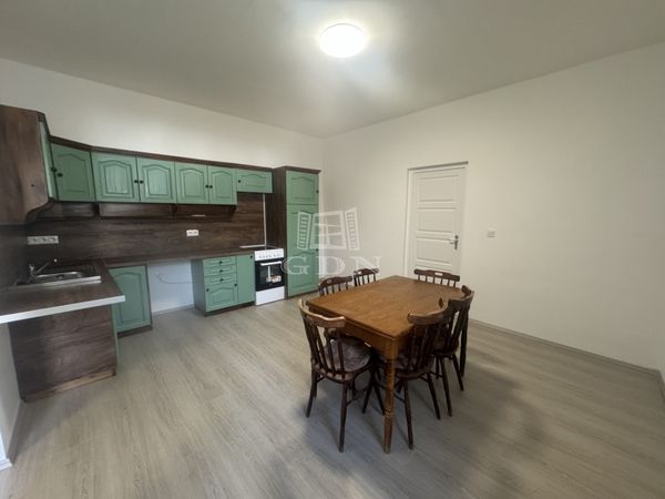 Eladó Mohács Házrész