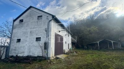 Dunaszekcső Raktár - 25.000.000 Ft