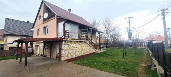 Vânzare Olaszfalu Casa Familiala