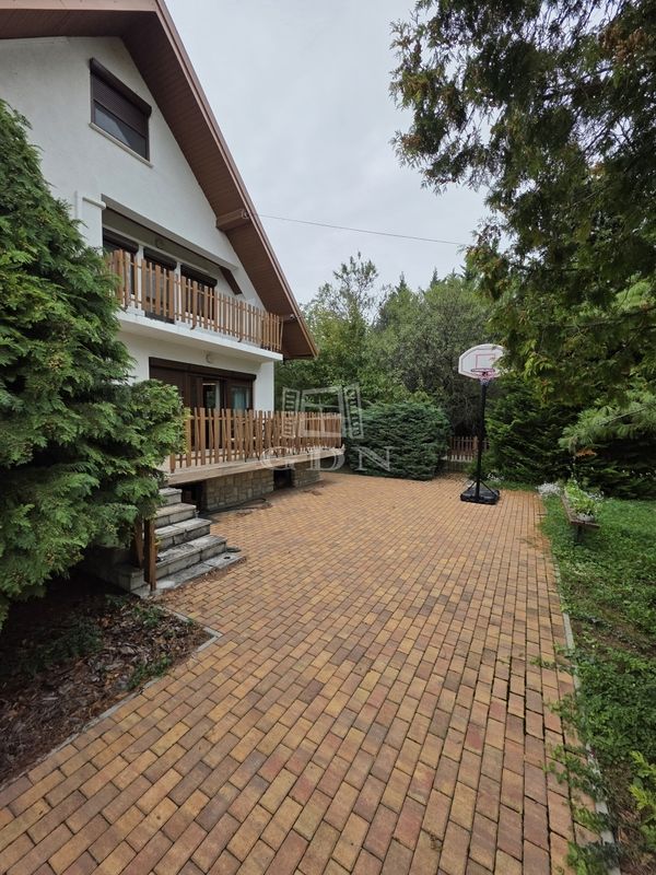 Eladó Balatonudvari Ikerház