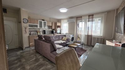 Veszprém Lakás - 54.000.000 Ft