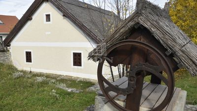 Pécsely Családi ház - 84.900.000 Ft