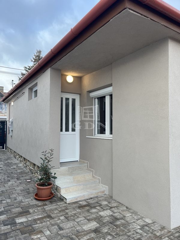 Eladó Veszprém Családi ház