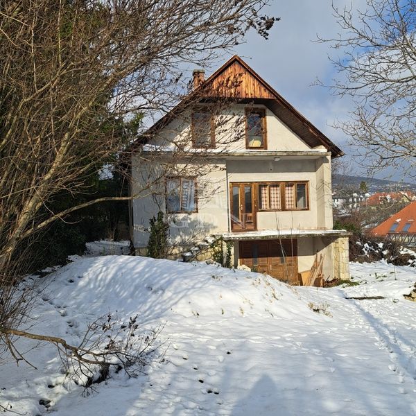 Eladó Csopak Családi ház