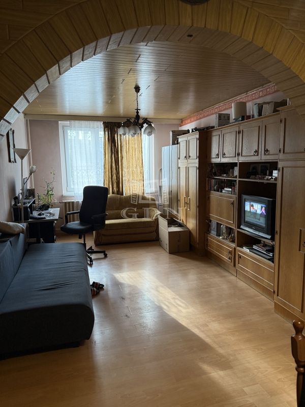 Eladó Veszprém Lakás