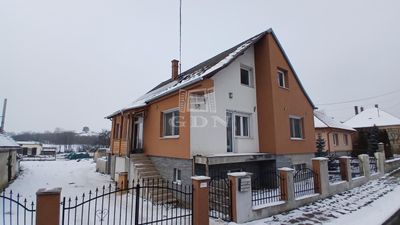 Veszprém Családi ház - 87.900.000 Ft