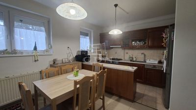 Veszprém Lakás - 81.900.000 Ft