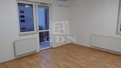 Veszprém Lakás - 230.000 Ft