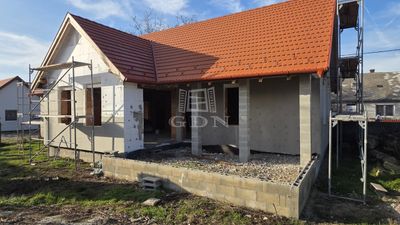 Nemesvámos Einfamilienhaus - 109.000.000 HUF