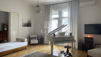 Budapest, V. kerület Locuinta - 480.000.000 HUF