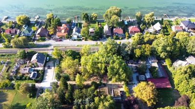 Balatonszárszó Участок - 356.000.000 HUF