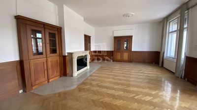 Budapest, V. kerület Locuinta - 1.000.000.000 HUF