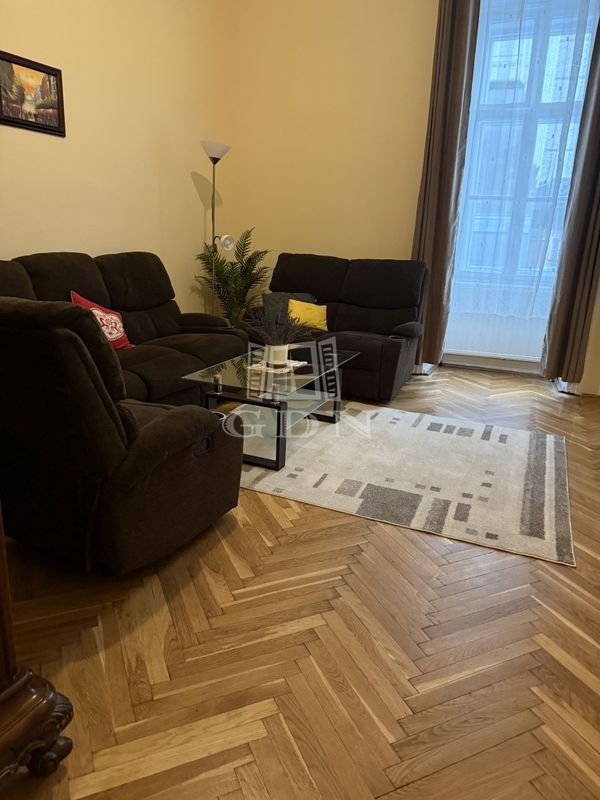 For rent Budapest V. kerület Flat (brick)