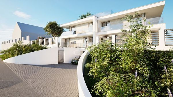 Eladó Budapest III. kerület Ikerház