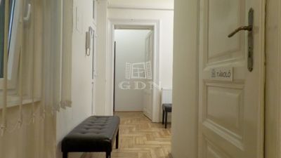 Budapest, VIII. kerület Flat - 125.000.000 HUF