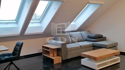 Szeged Lakás - 300.000 Ft