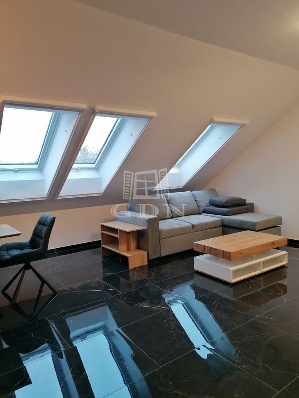 Kiadó Szeged Lakás (téglaépítésű)