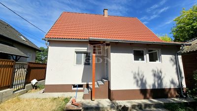 Szigetszentmiklós Einfamilienhaus - 57.000.000 HUF