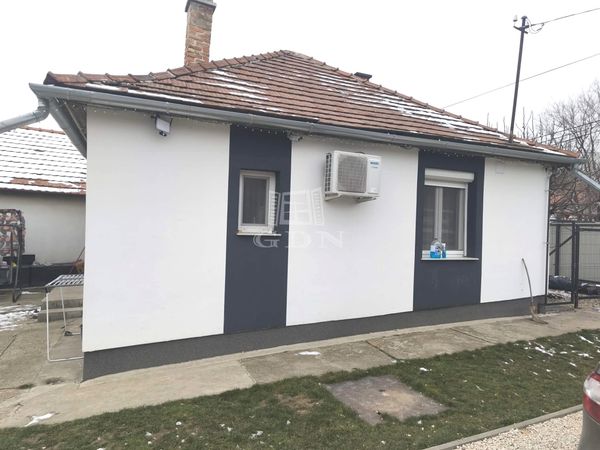 Eladó Érd Családi ház