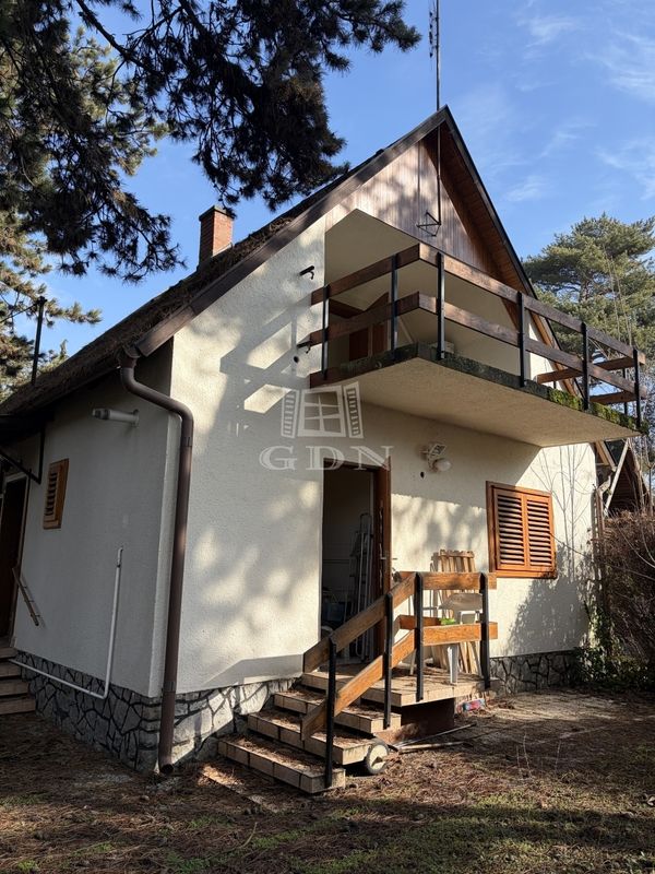 Eladó Balatonvilágos Nyaraló