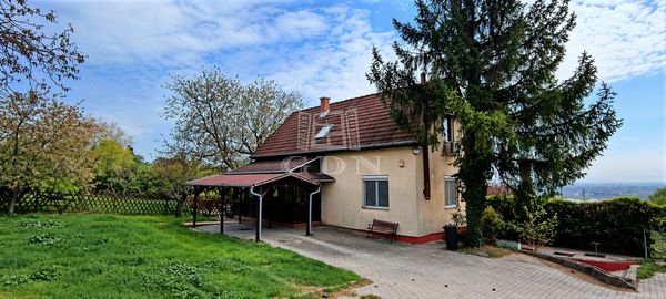 Eladó Budapest XXII. kerület Családi ház